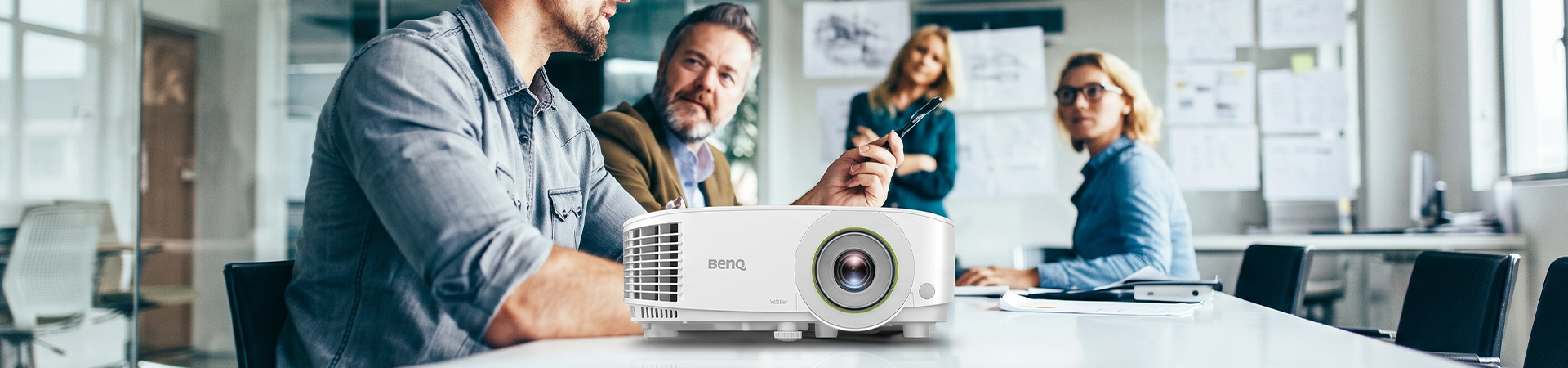 benq-ex600-projector-bannerr