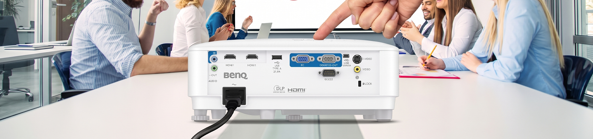 benq-mx560-projector-banner